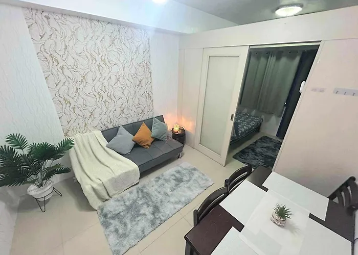 Sea Affordable Staycation Apartment Manila